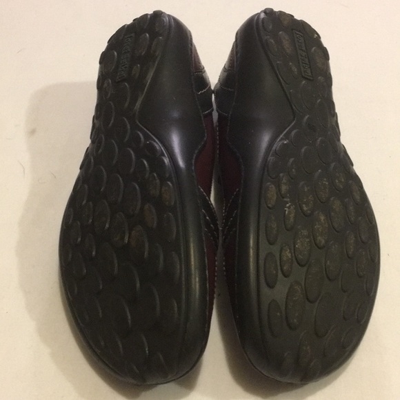 Josef Seibel Ladies Brown-Black Leather Flat Shoe - Picture 4 of 8